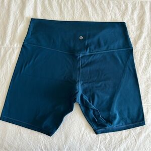lululemon Align 6” Short SZ 16
